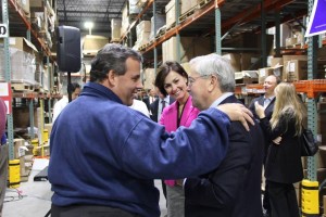 Gov. Christie campaigns with Iowa's Governor Branstad days before Election 2014.